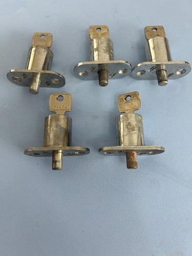 Fruit machine locks parts - /, /