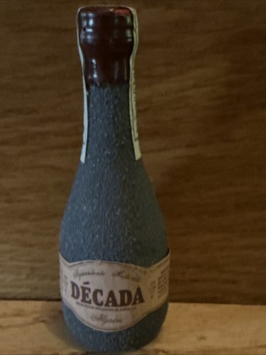 Decada brandy miniature full - decada,