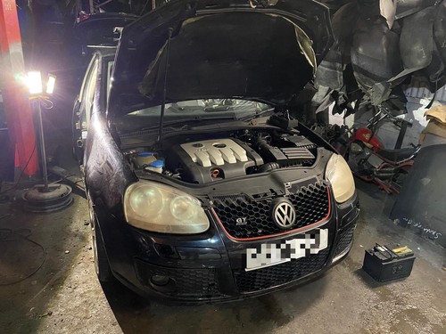 Breaking 2008 mk5 vw golf - 2008,