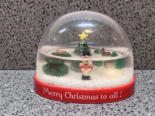 S92 vintage plastic snow - ,
