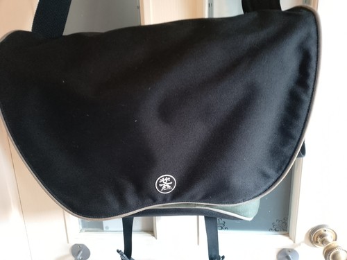 Crumpler messenger bag whack - messenger,