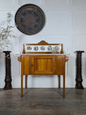 Early 20th Century Marble-Topped Washstand With Dickens Tiled Splashback
