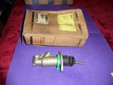 86011371 Replacement Clutch Master Cylinder Fits Case-IH Tractors