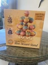 Wilton Cupcakes N More Mini