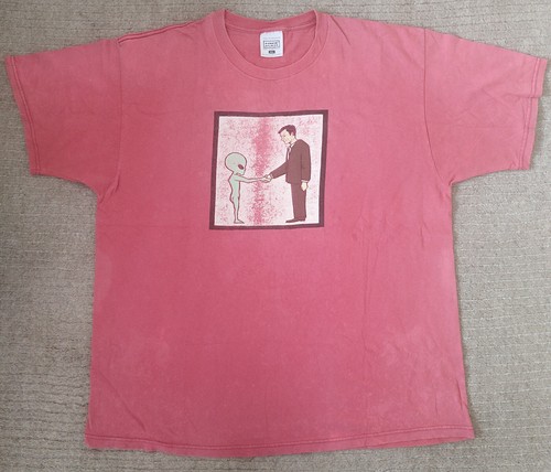 Helmet shirt alien - helmet,