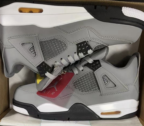 Jordan air retro - 4,