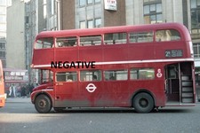 35MM BUS NEGATIVE LONDON TRANSPORT AEC ROUTEMASTER RM2120 CUV120C NEG NO 391