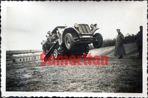 I13 ww2 original photo of - i13/19,