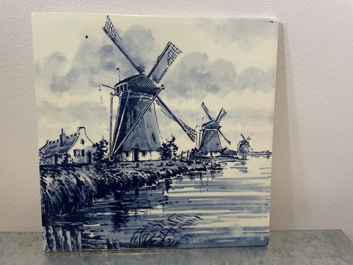 Vintage hand painted ceramic - hand,