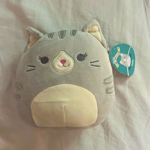 Squishmallows grey white - squishmallows, cat