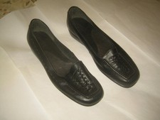 Ladies shoes ‘ FOOTGLOVE ‘