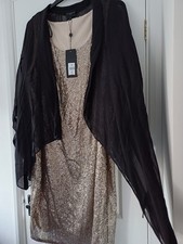 BNWT LIVE UNLIMITED GOLD