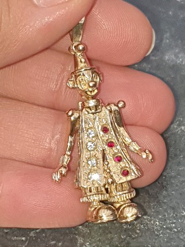 9ct gold articulated clown - articulated,