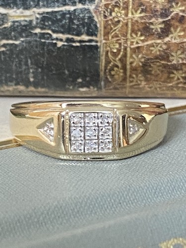 Gents 9ct gold diamond - 9ct,