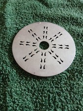 SILVER PLATE VINTAGE INSET/DRAINER FOR ICE BUCKET,MEASURES 12cm ACROSS