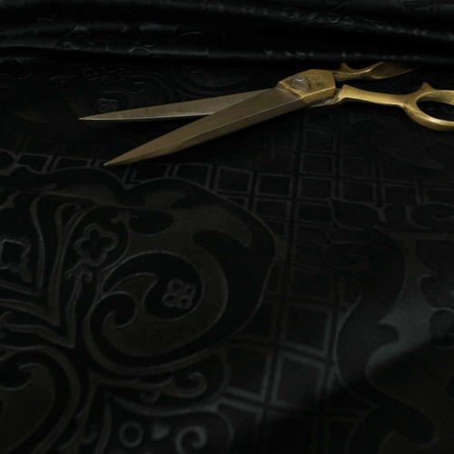 Embossed damask velveteen - embossed,