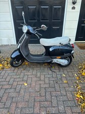 Vespa LX50. Black. ULEZ