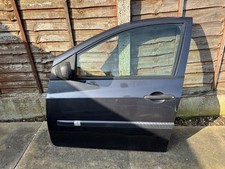 Renault Clio Mk3 Ph1 Front