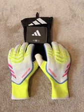 Adidas Predator Goalkeeper