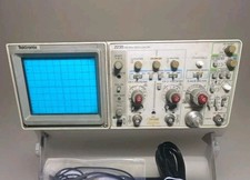 TEKTRONIX 2235 Analogue