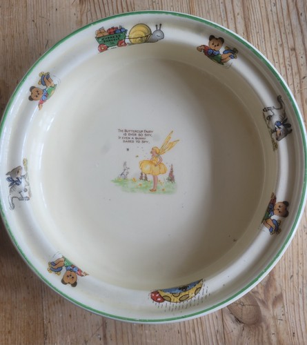 Vintage titian ware - ware, child's