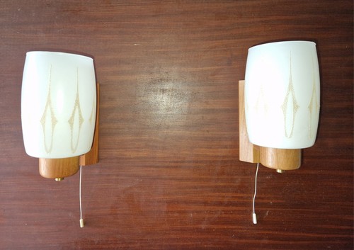 Vintage pair single wall - of,