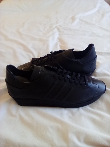 Adidas country - adidas, y3
