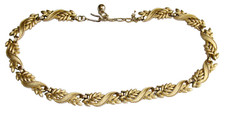 Vintage TRIFARI Gold Tone Costume Necklace with Hook Clasp