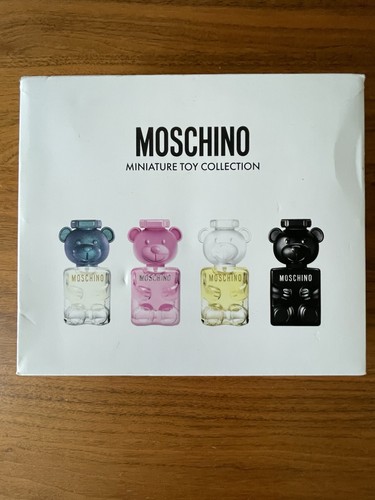 Moschino - 💙, 💛