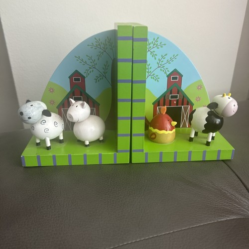 Adorable farmyard animals book - adorable,