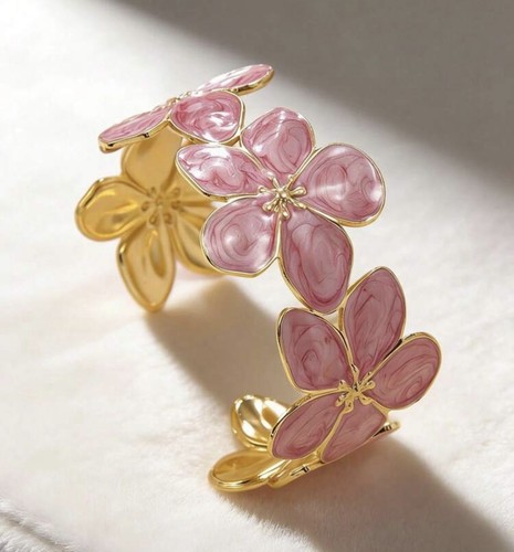 Light pink gold flower - , summer