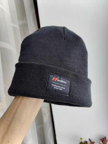 Berghaus heritage badge - berghaus, beanie