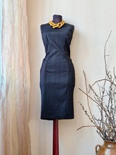 Little black short knitted