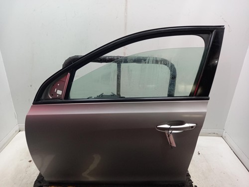 Peugeot 308 left - peugeot, door