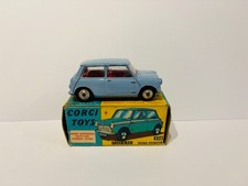 Corgi Toys 226 Morris Minor