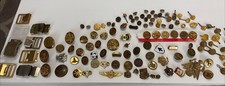 Vintage military lot insignia - lot,
