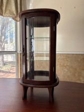 Vitrine Wood & Curved Glass