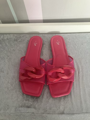 Pink flat slip sandals - sandals, size