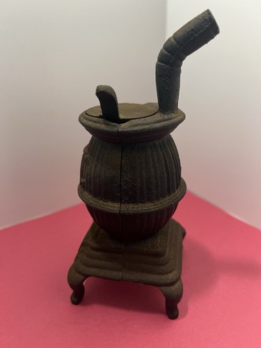 Vintage miniature cast iron - miniature,