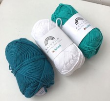 Hobbii Rainbow Bundle of  100%