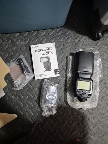 Canon speedlite 600ex - canon,