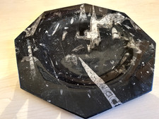 Moroccan black marble-like