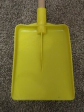 Vintage Yellow Plastic Wooden Childs Spade Shovel Beach Sand Pit. Ideal Film TV