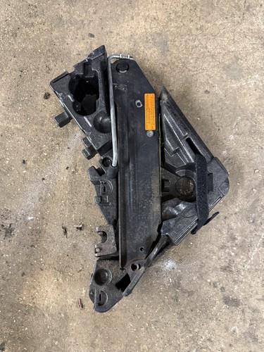Audi 4l emergency - 10-15,