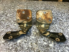 Toyota Hilux Surf (1989-1996) Pair of Rear Door Tailgate Hinges