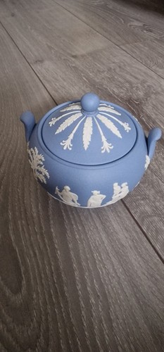 Vintage wedgwood pale blue - wedgwood,