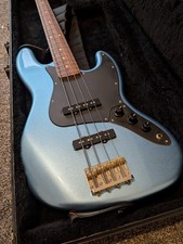 Fender Squire Jazz Bass, Lake Placid Blue, James Johnston