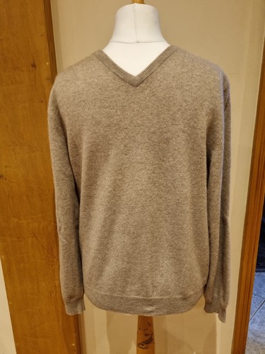 Mens beige long sleeve v - long,