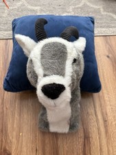 Fluffy animal Daphne Goat Golf