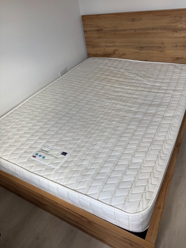 Newark sprung mattress - sprung,